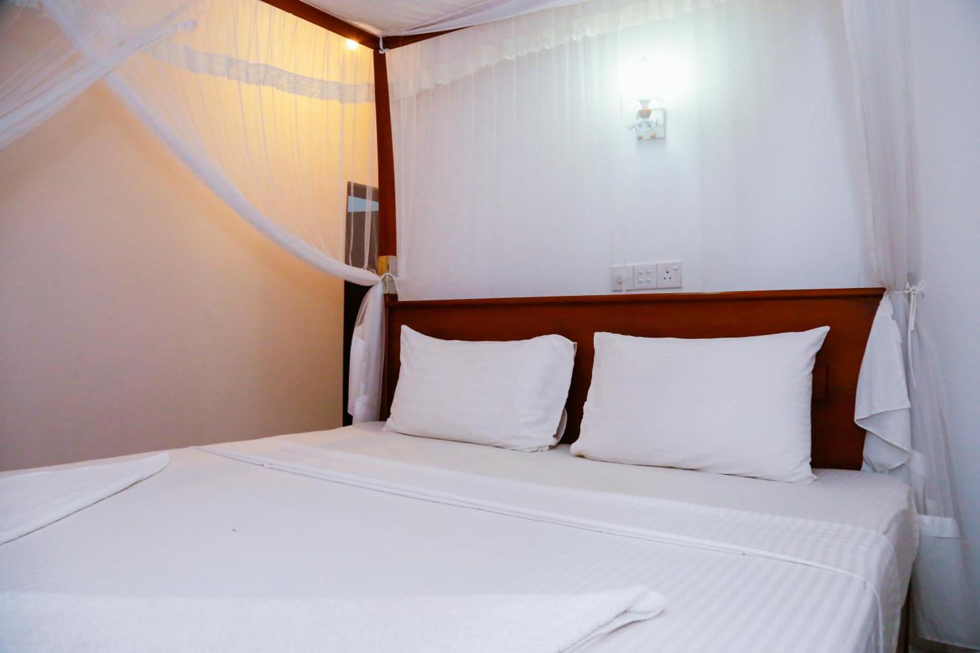 Eden Villa Hikkaduwa Room photo